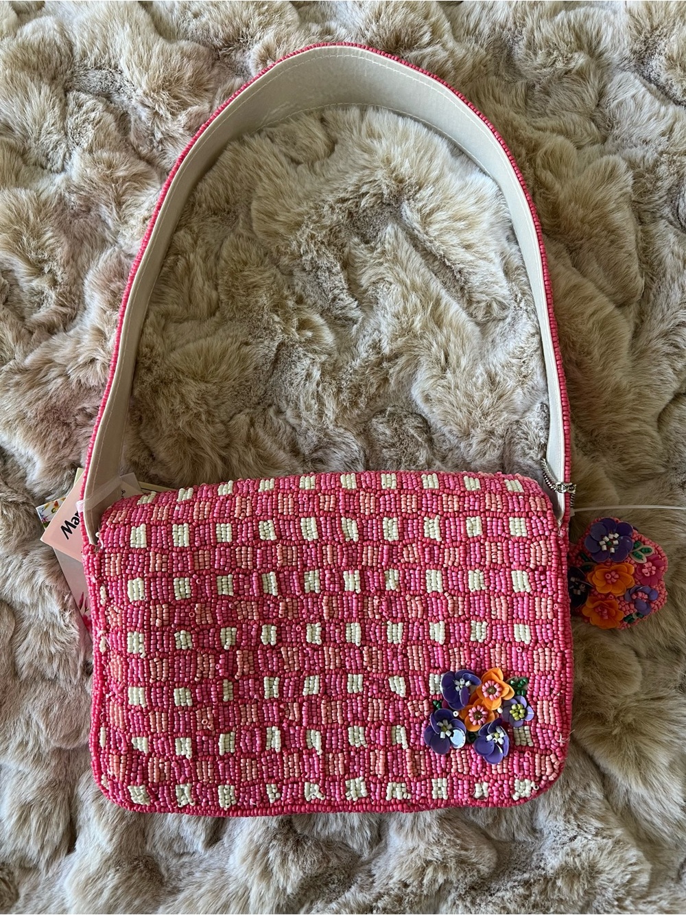 NEW VIRAL Floral Beaded Gingham Shoulder Bag Handmade in India - Picture 8 of 8